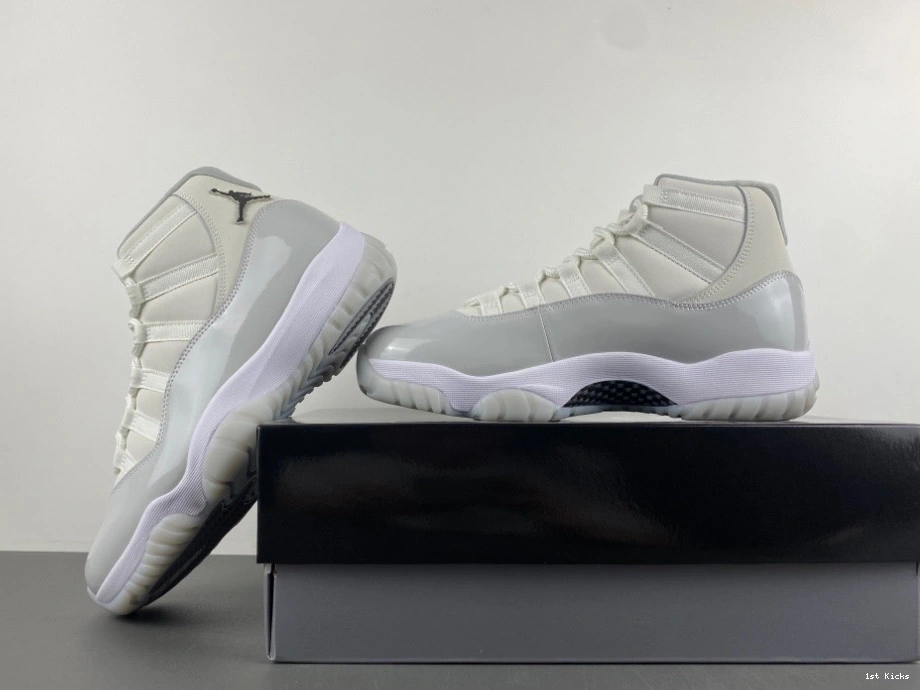 - Grand (Women's) 11 AR0715-110 Jordan Retro Finale 0318